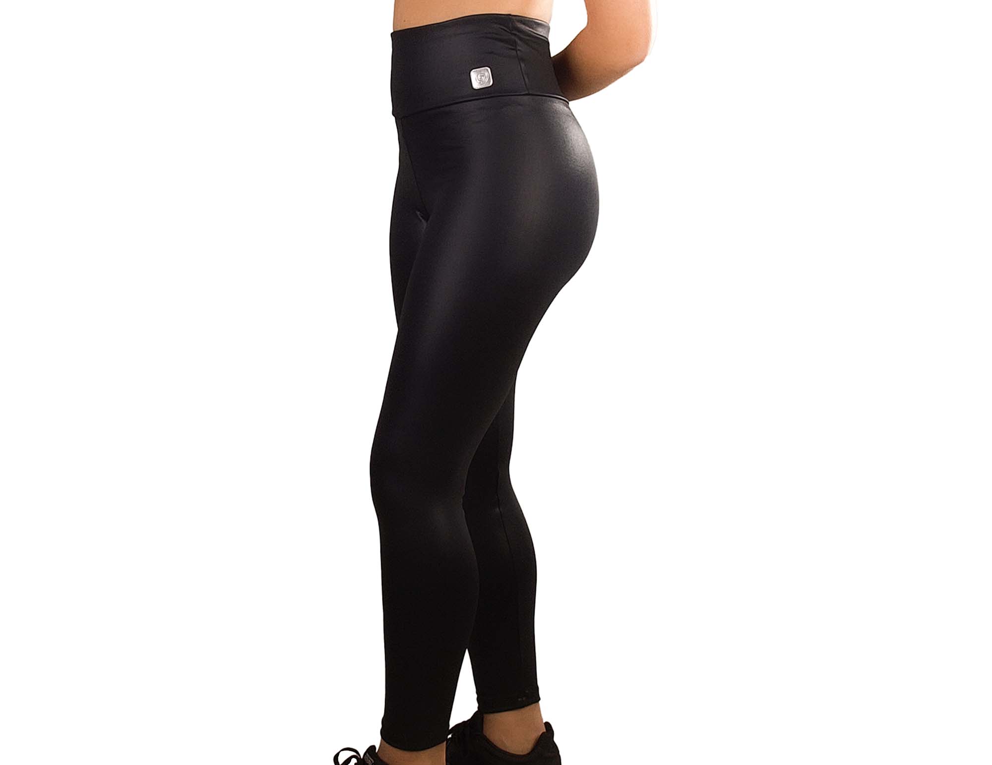 Legging desporto preta e branca cintura alta em brilho - Susana Gateira Shop