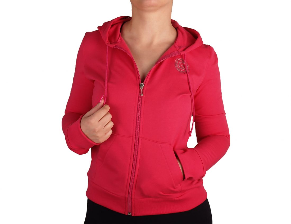 Sports jacket for women with closure
